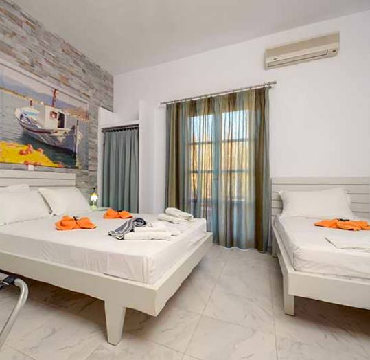 Hotel Dimitra Triple Bed Room